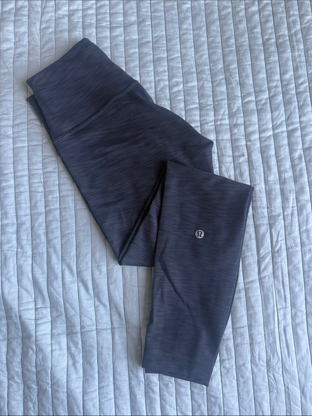 Lululemon wunder train leggings 25” Heathered black